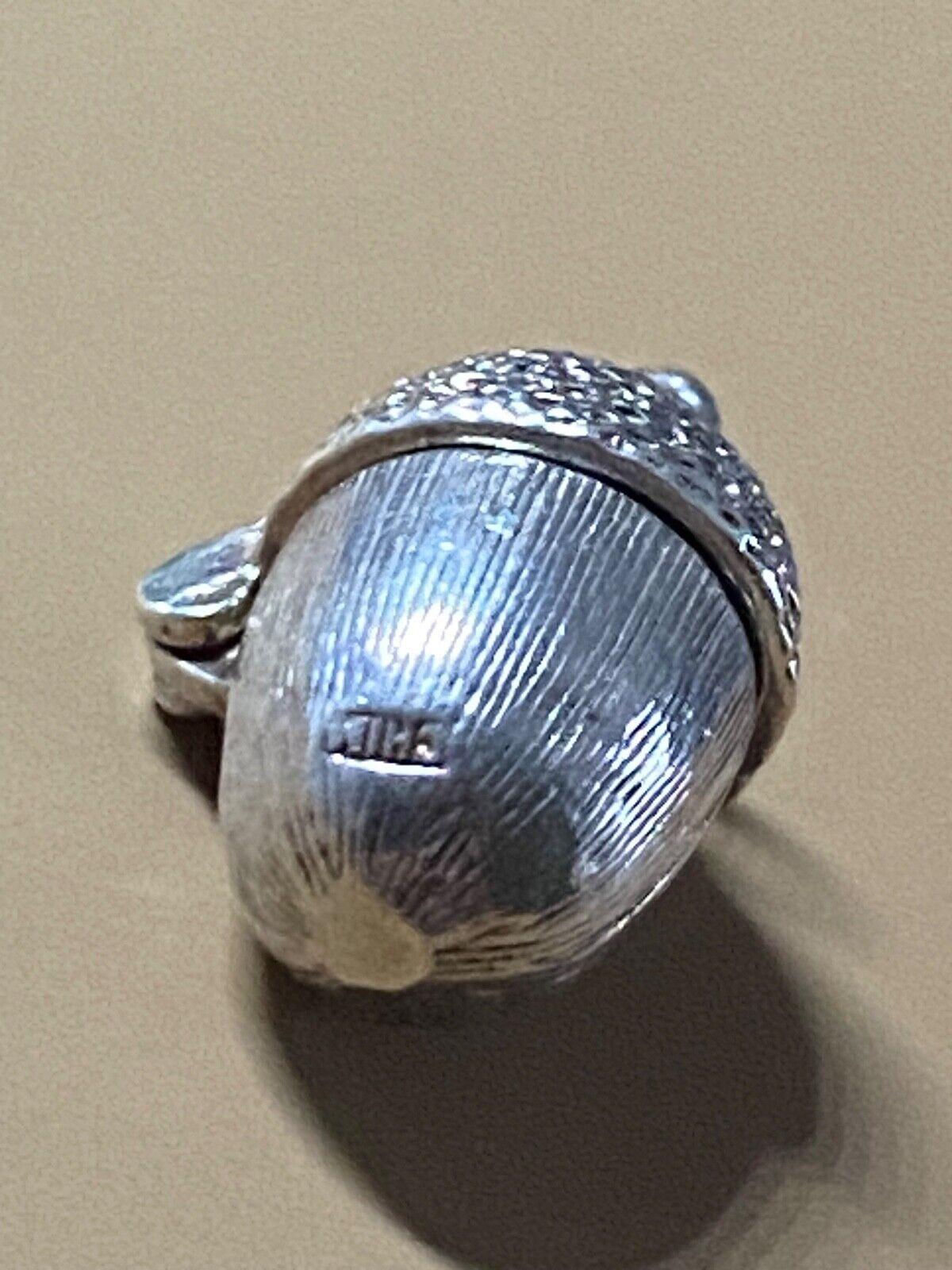 925 Sterling Silber Große Eichel & Eichhörnchen Vintage Eröffnung Charme Anhänger im Angebot 2