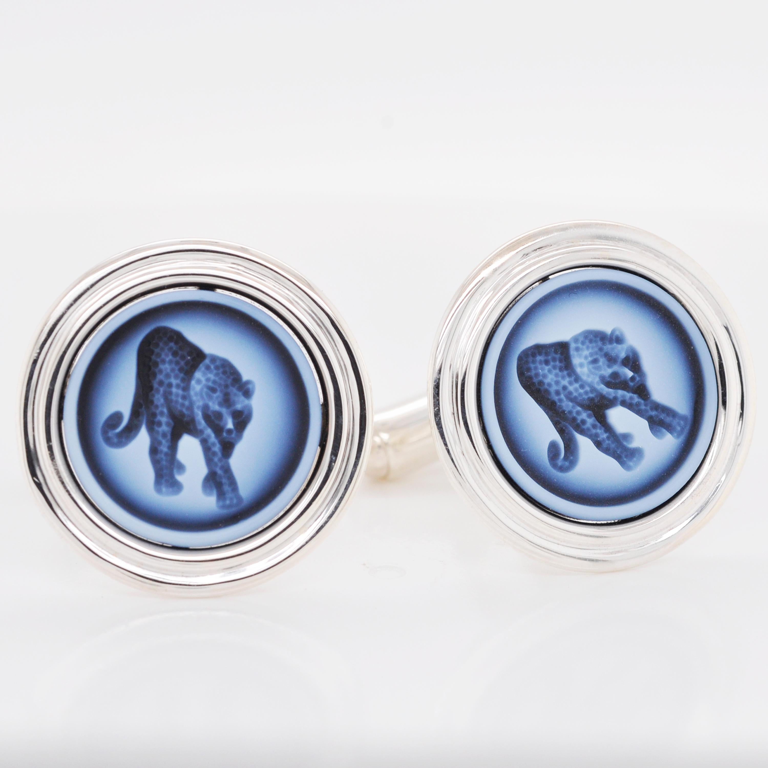 Sterling Silver Leopard Intaglio Agate Cameo Carving Cufflinks In New Condition In Jaipur, Rajasthan