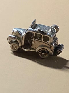 925 Sterling Silber London Cab Charm (Anhänger) Öffnen, um 2 Personen zu enthüllen