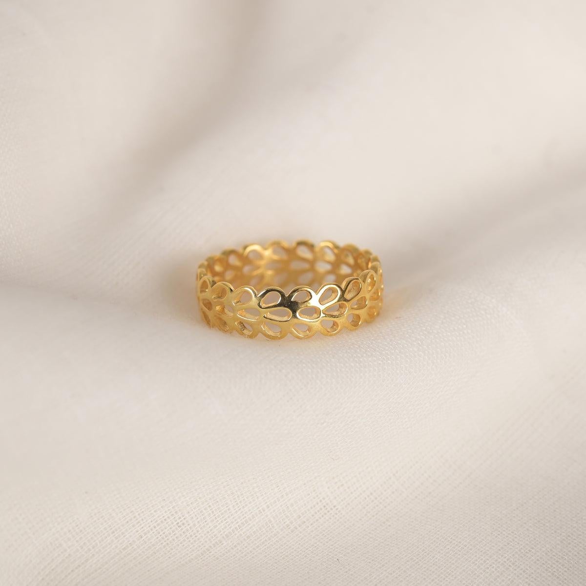 Anello minimalista in argento 925 per lei, miglior regalo per l'anniversario di matrimonio. In condizioni Nuovo in vendita a Chicago, IL