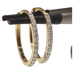 Pendientes de plata de ley 925 con moissanita Precioso pendiente de aro para mujer Regalo . Pendientes de plata de ley 925 con moissanita Precioso pendiente de aro para mujer Regalo .