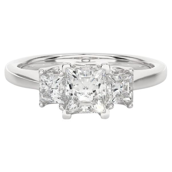 For Sale:  925 Silver Unique Moissanite Three Stone Ring in Jewelry Gift for Fiance