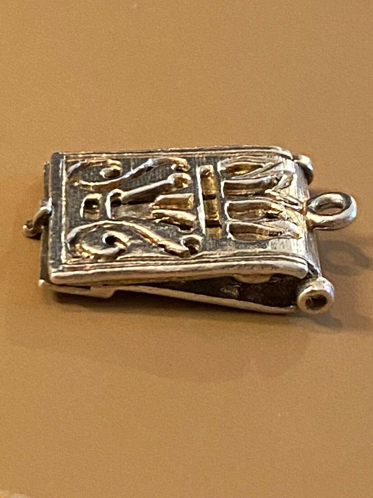 925 Sterling Silber Geldklammer Vintage Eröffnung Charme / Anhänger für Damen oder Herren im Angebot