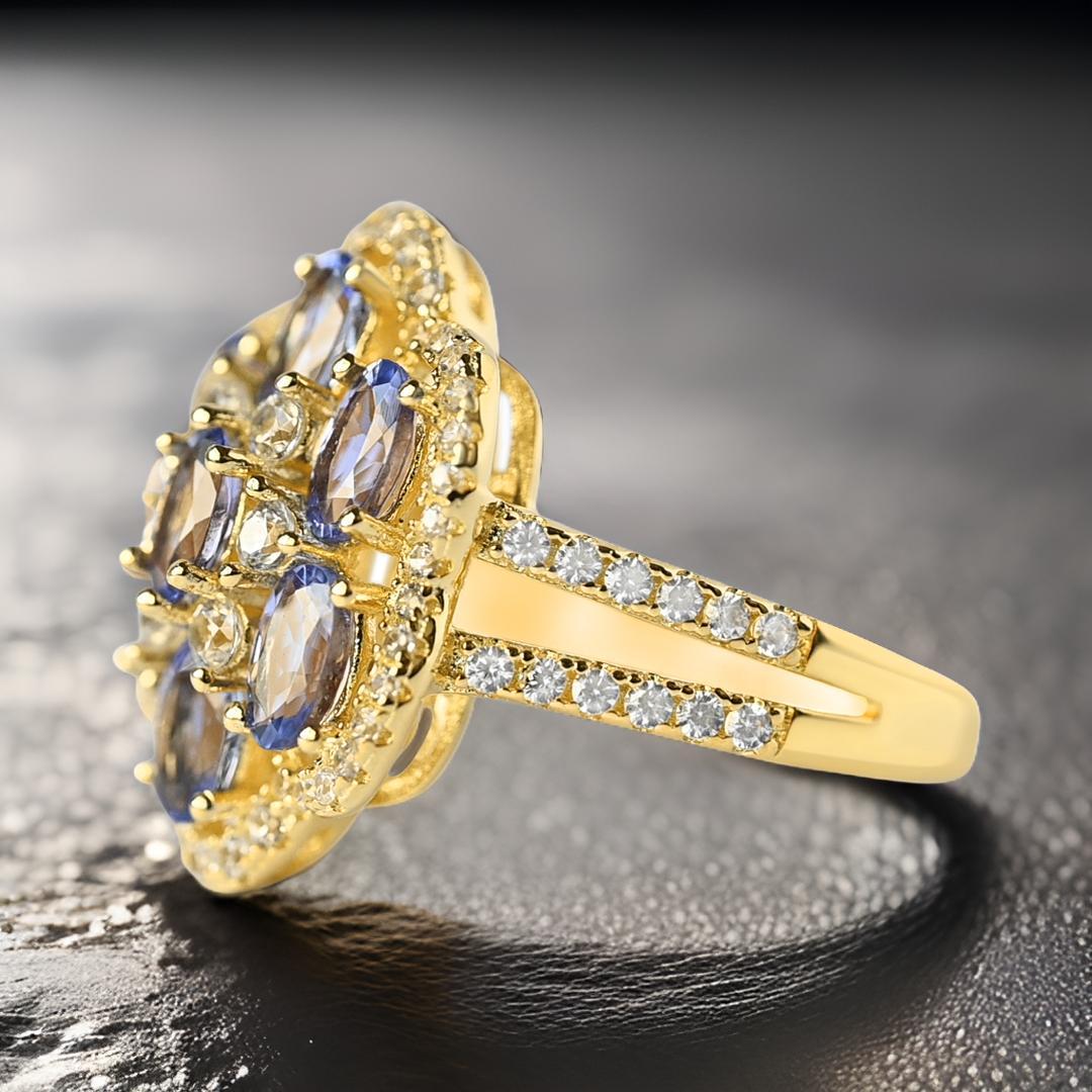 Taglio ovale Anello in argento 925 con tanzanite naturale Anello placcato in oro con pietra di nascita di dicembre in vendita