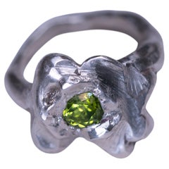 925 Sterling Silver & Peridot Stone Ring by L A MH