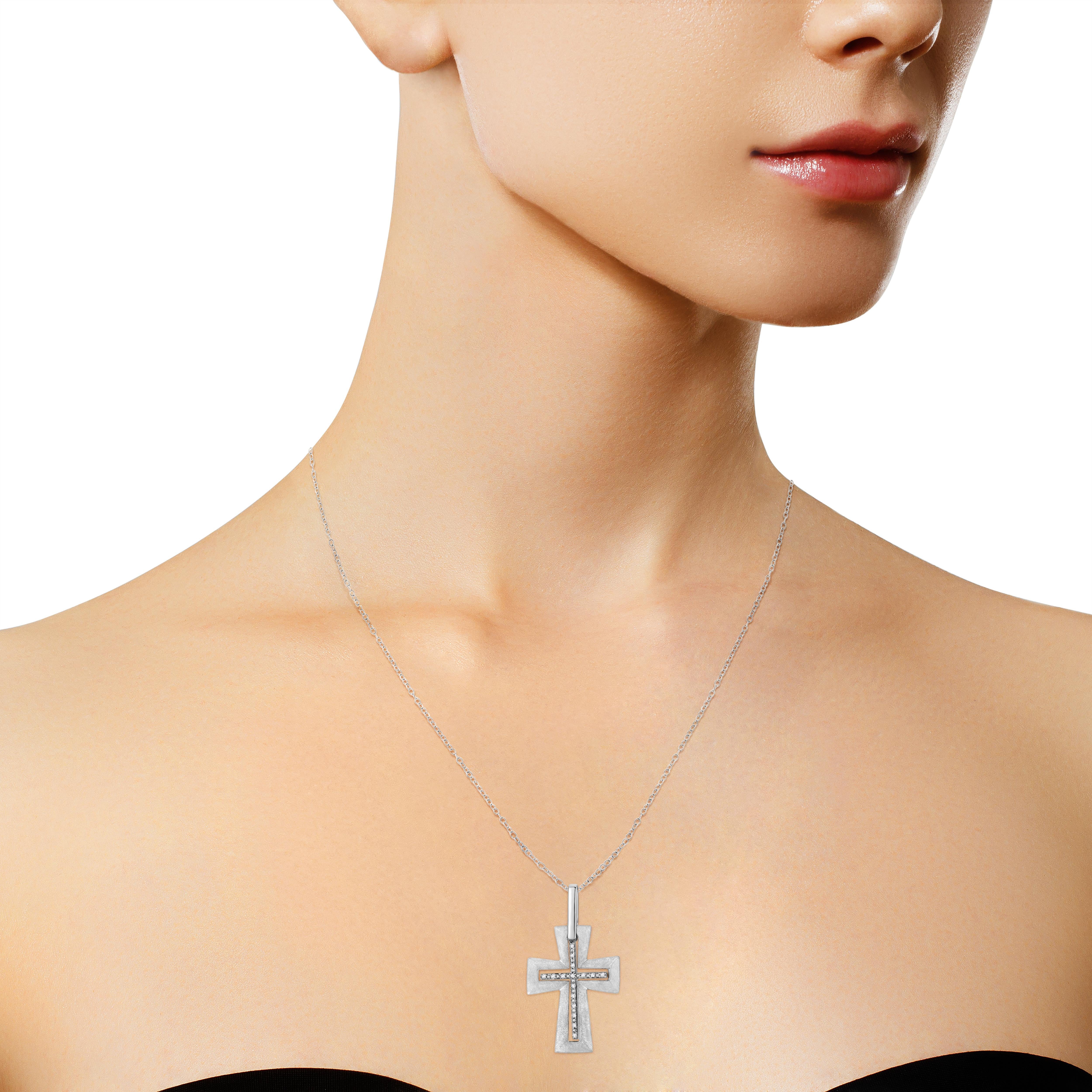 Contemporary .925 Sterling Silver Prong-Set Diamond Accent Cross Pendant Necklace For Sale