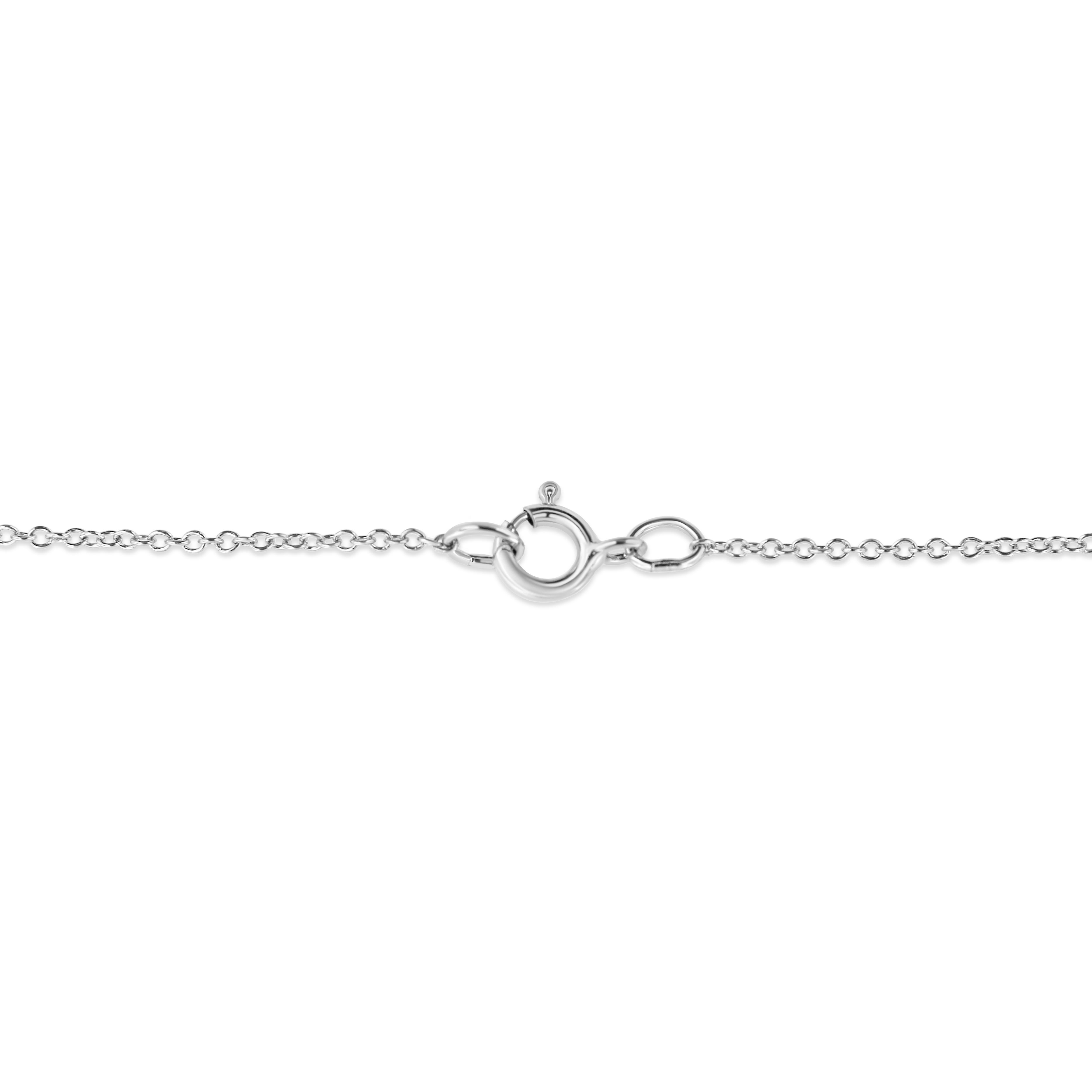 Taglio rotondo Collana con doppio ciondolo a forma di cuore in argento .925 con diamanti incastonati in vendita