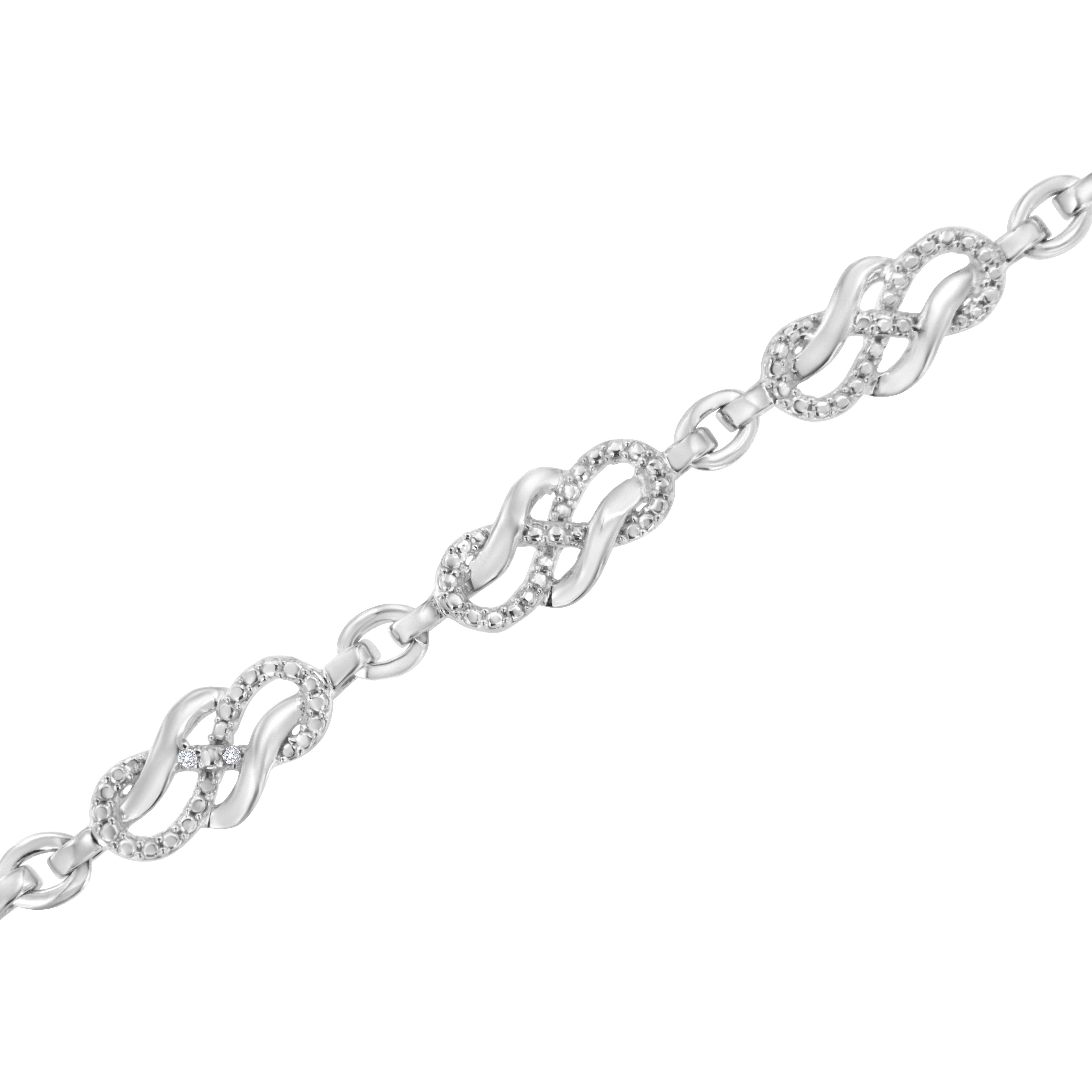 Contemporain Bracelet à maillons Infinity en argent sterling serti griffes avec diamants de 0,925 carat en vente