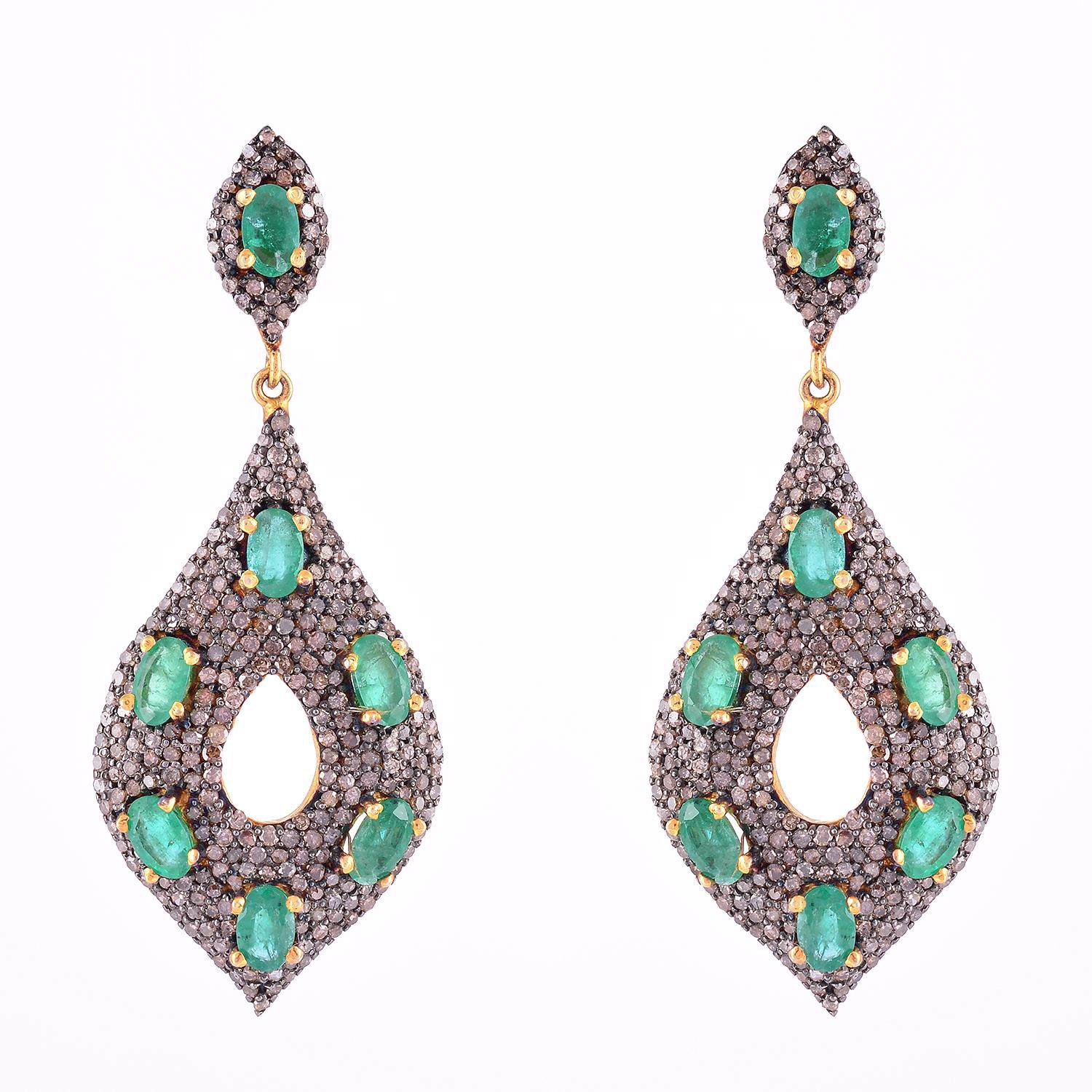 Women's 925 Sterling Silver Push Back Earrings with 3.22 Carat Emerald