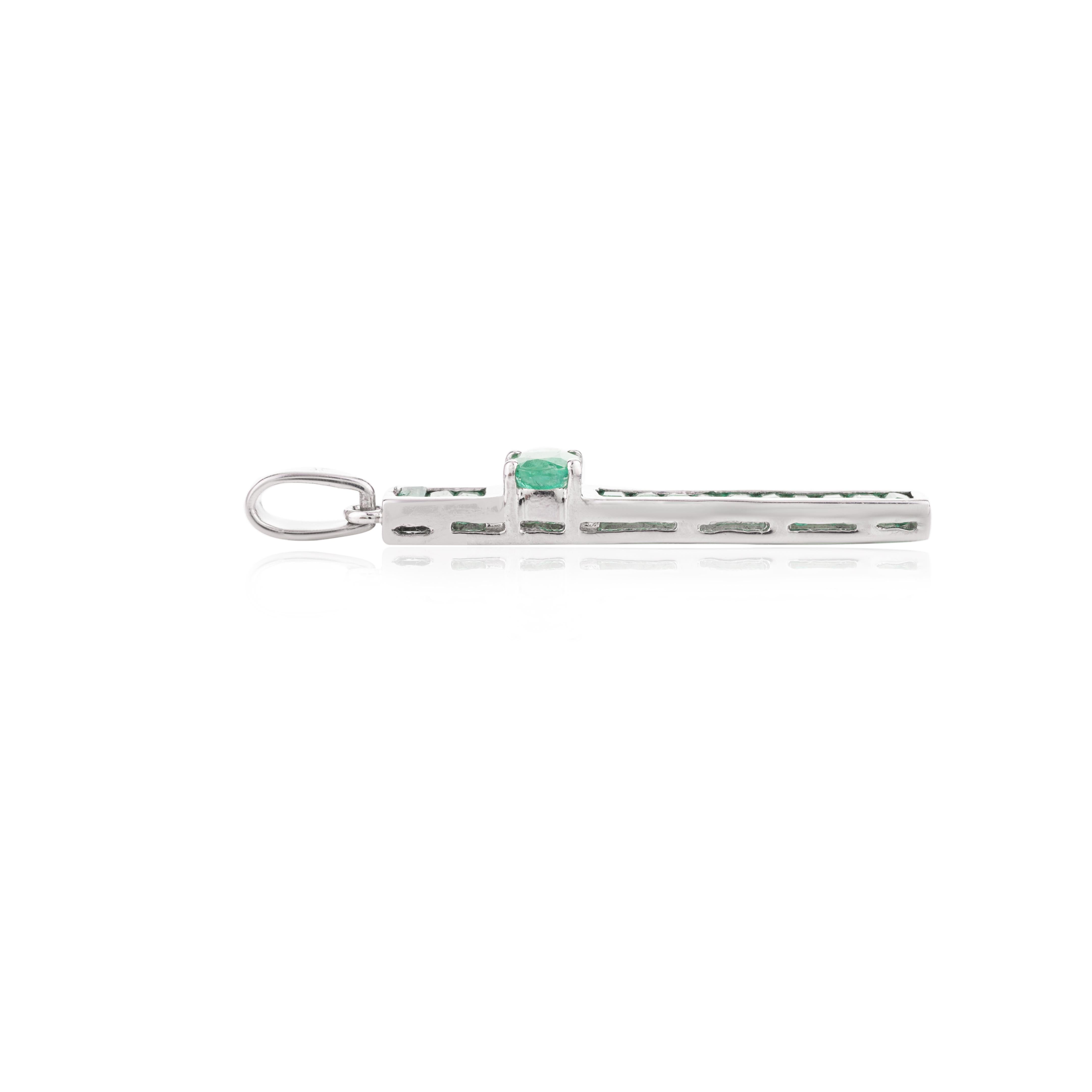 Mixed Cut 925 Sterling Silver Real Emerald Long Pendant Unisex Gifts For Sale