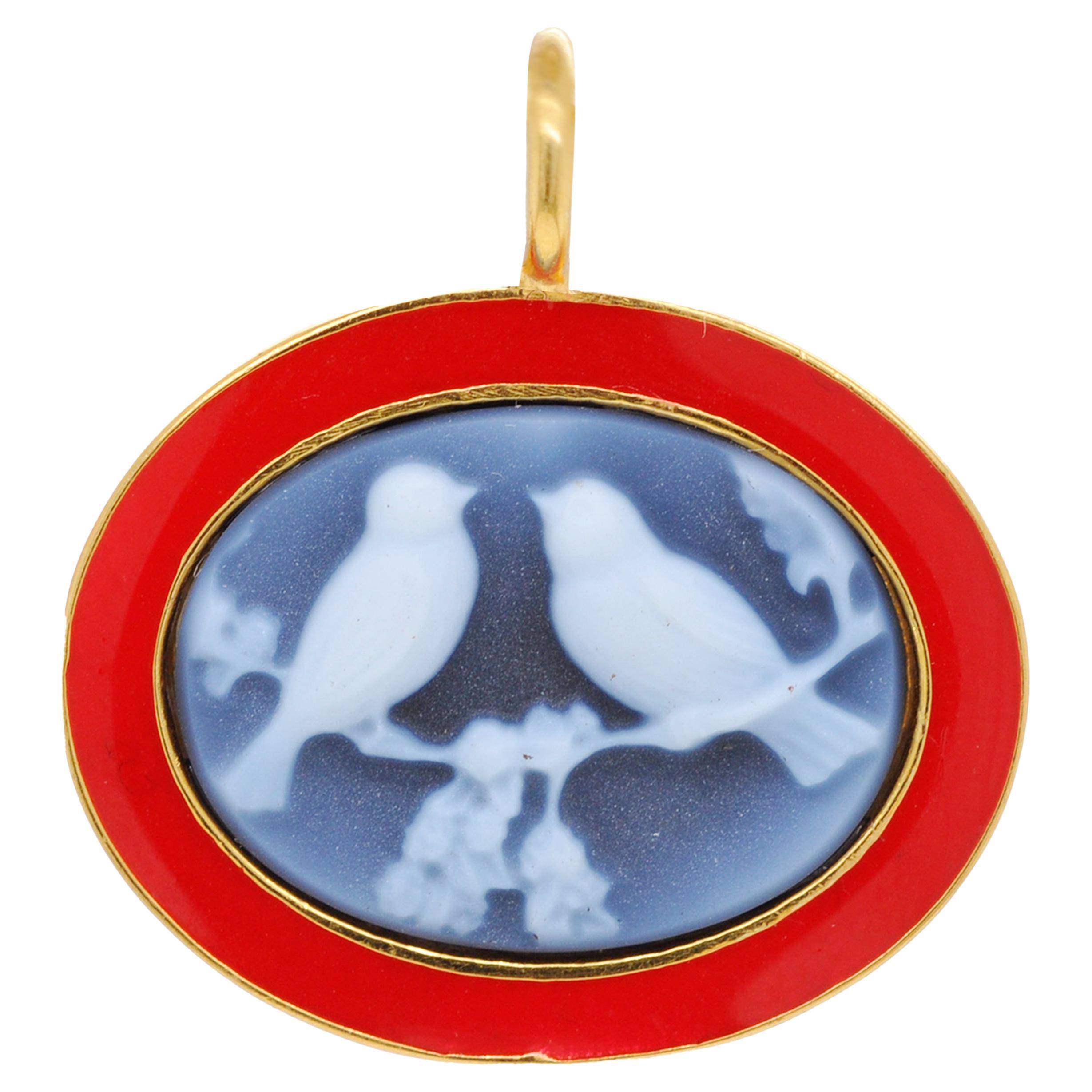 925 Sterling Silver Red Enamel Agate Love Birds Cameo Carving Pendant Necklace For Sale