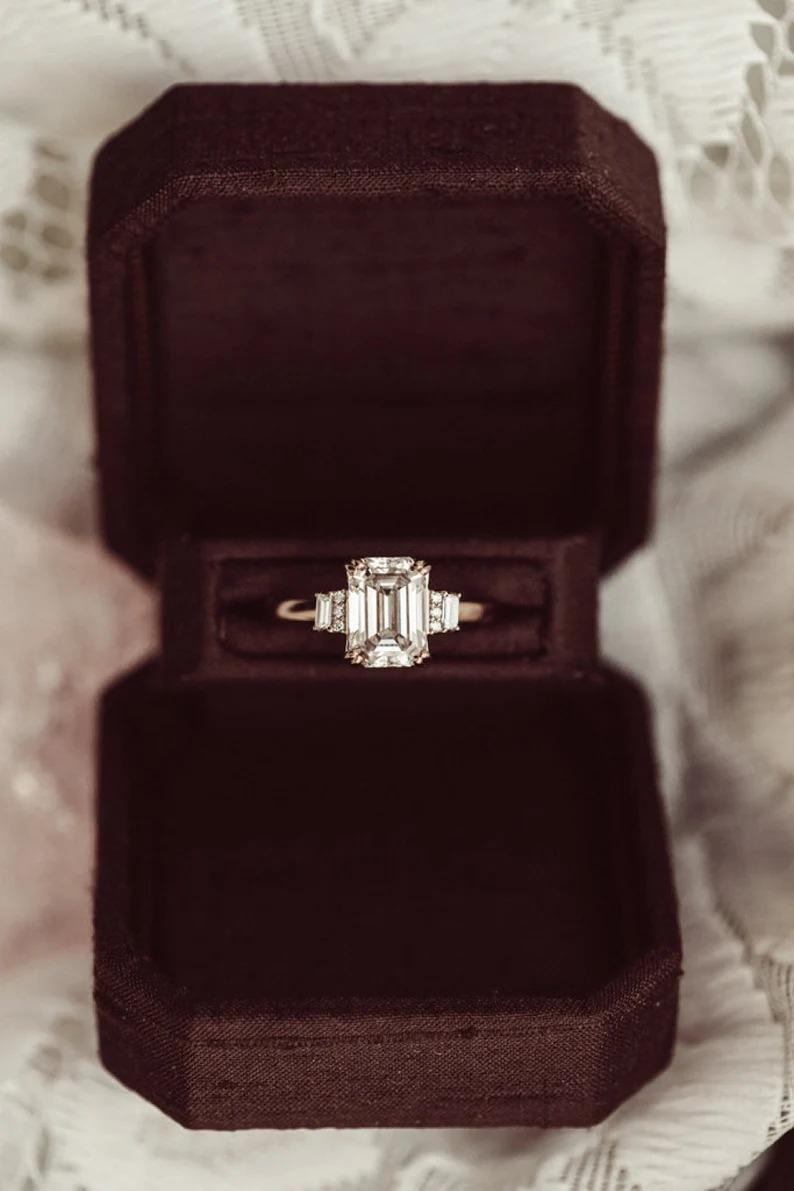 925 Sterlingsilber-Verlobungsring 2CT mit Moissanit im Smaragdschliff, Geschenk für sie 3
