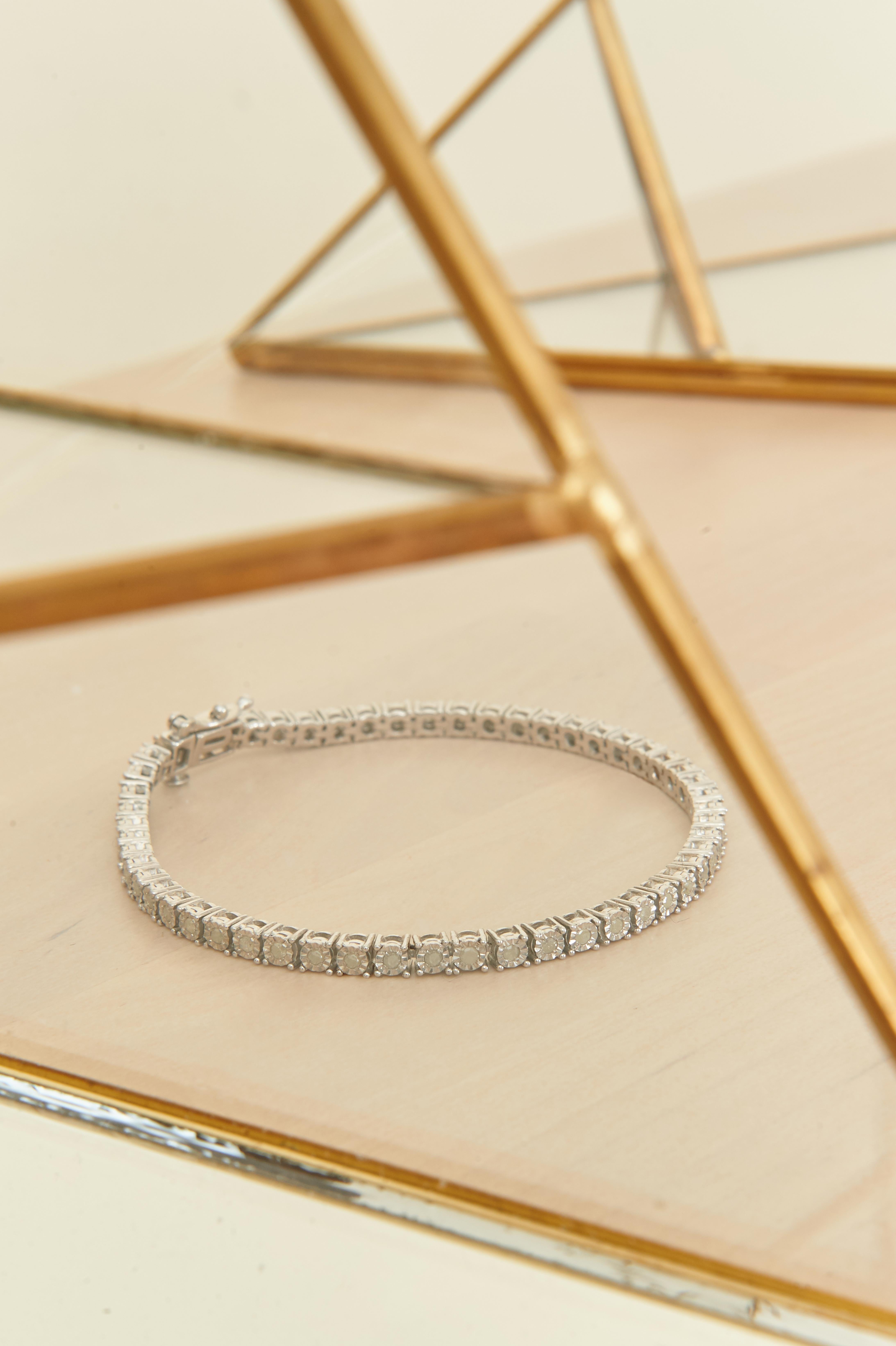 Bracelet tennis en argent sterling avec lunette à facettes rondes et diamants taille rose de 0,925 carat en vente 1