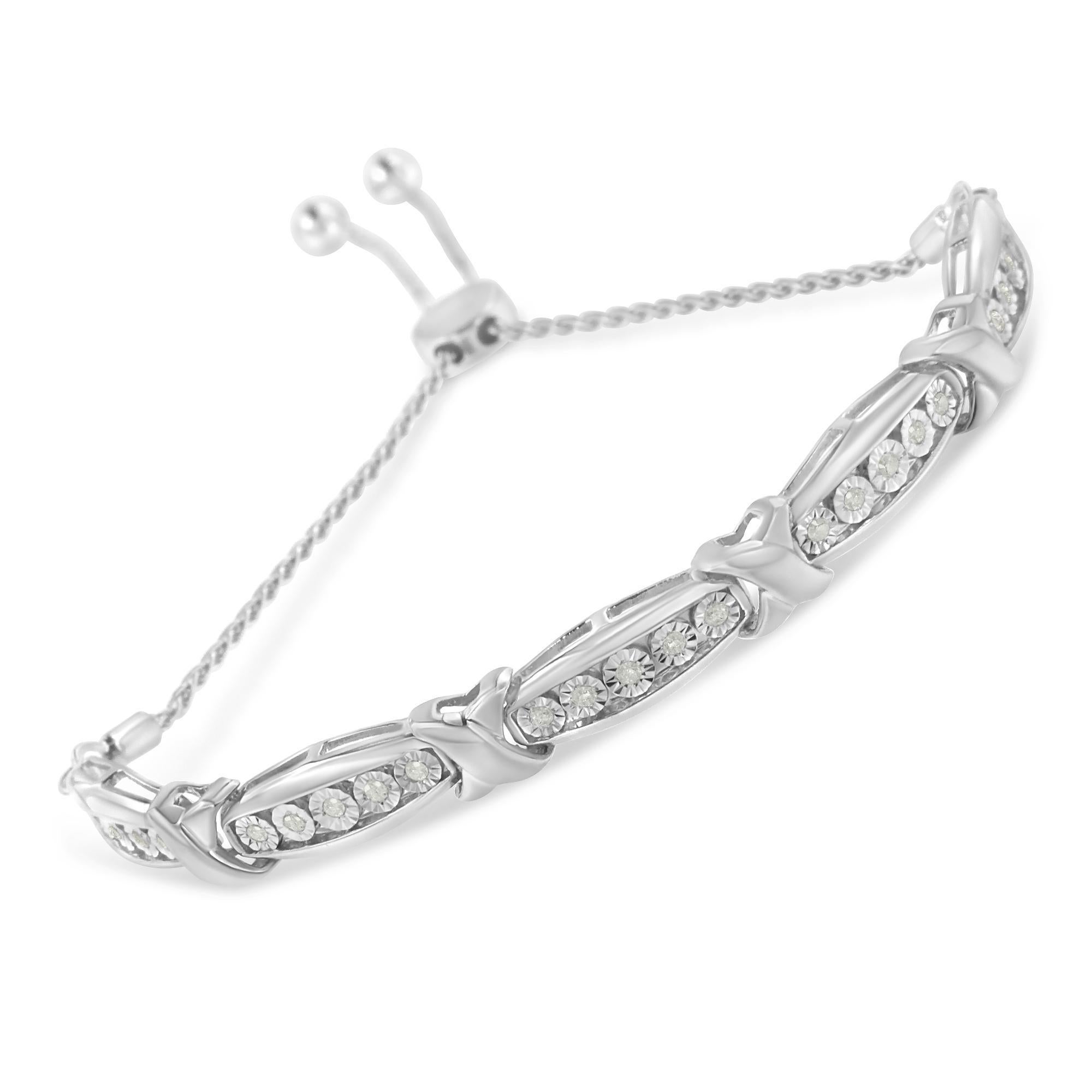 Taglio rotondo .925 Bracciale Bolo in argento Sterling con diamante taglio rotondo 1/4 cttw a X e barra conica in vendita