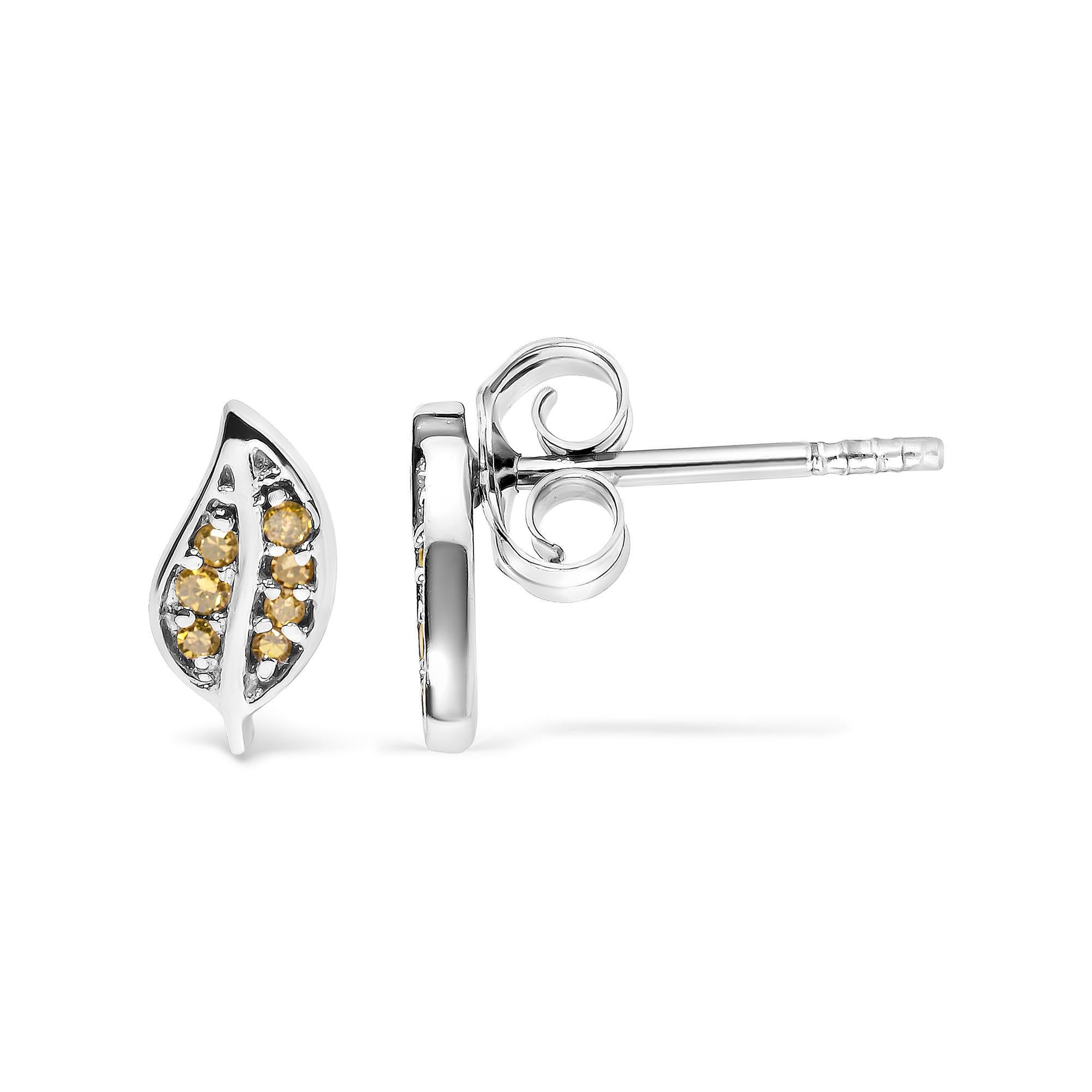 Moderno Orecchini a perno in argento 925 con diamanti gialli e accenti di foglie