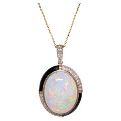 9,26 Karat Opal-Anhänger mit Steinmetz-Diamant-Akzenten aus 14K Massivgold