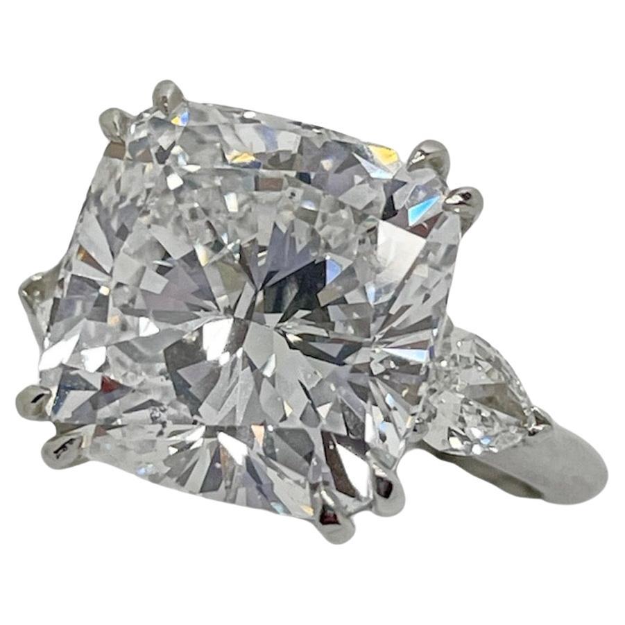 Bague de fiançailles 9.27 carats diamant taille coussin en vente