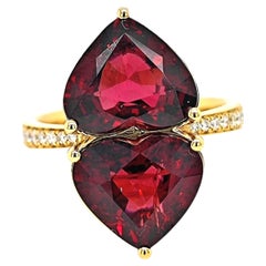 9.27 Carat Rhodolite Garnet Round Diamond Yellow Gold Ring