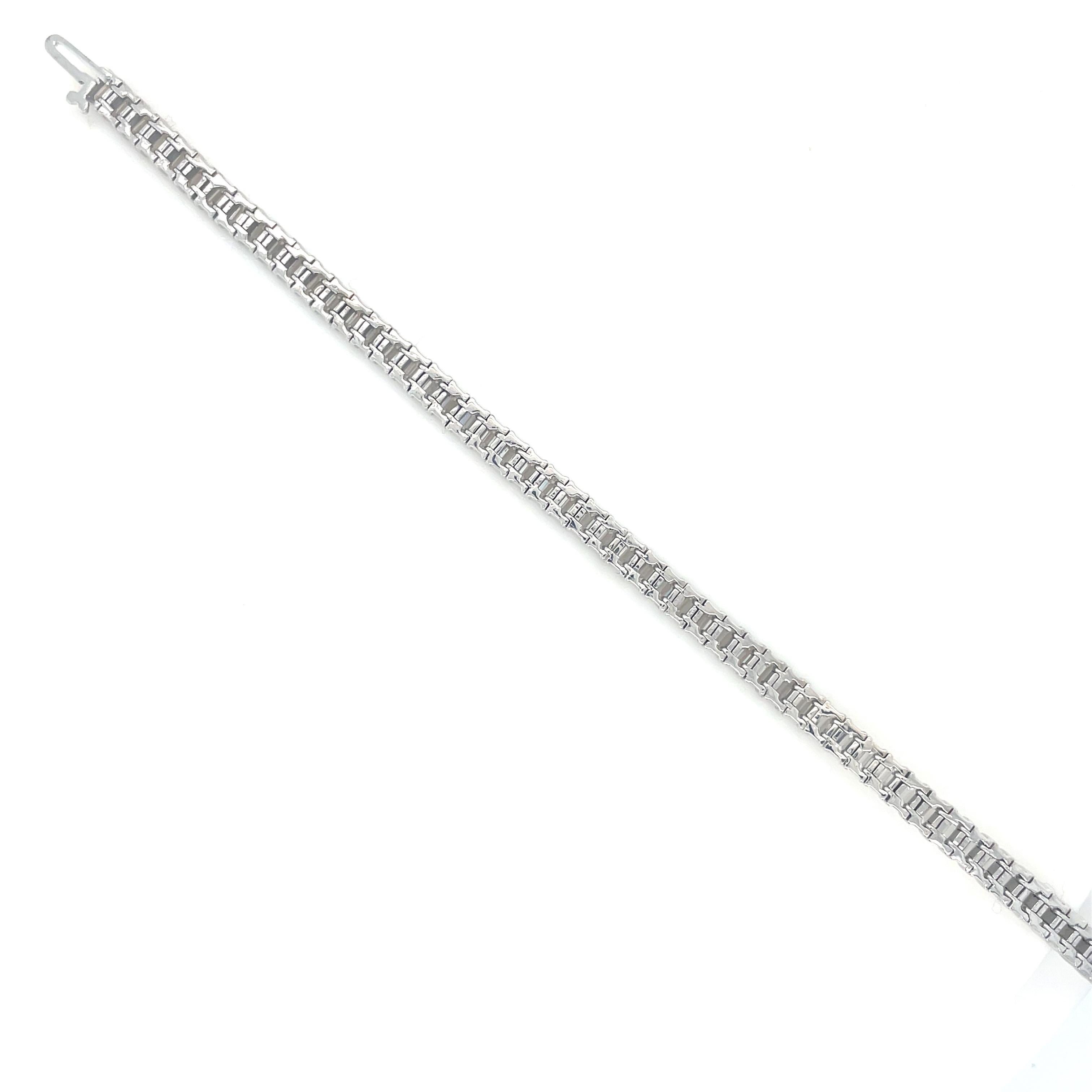 da uomo o donna Bracciale tennis con diamanti taglio smeraldo da 9,27 carati in vendita
