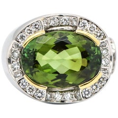 9.28 Carat 18 Karat Gold GIA Certified Green Tourmaline Diamond Statement Ring