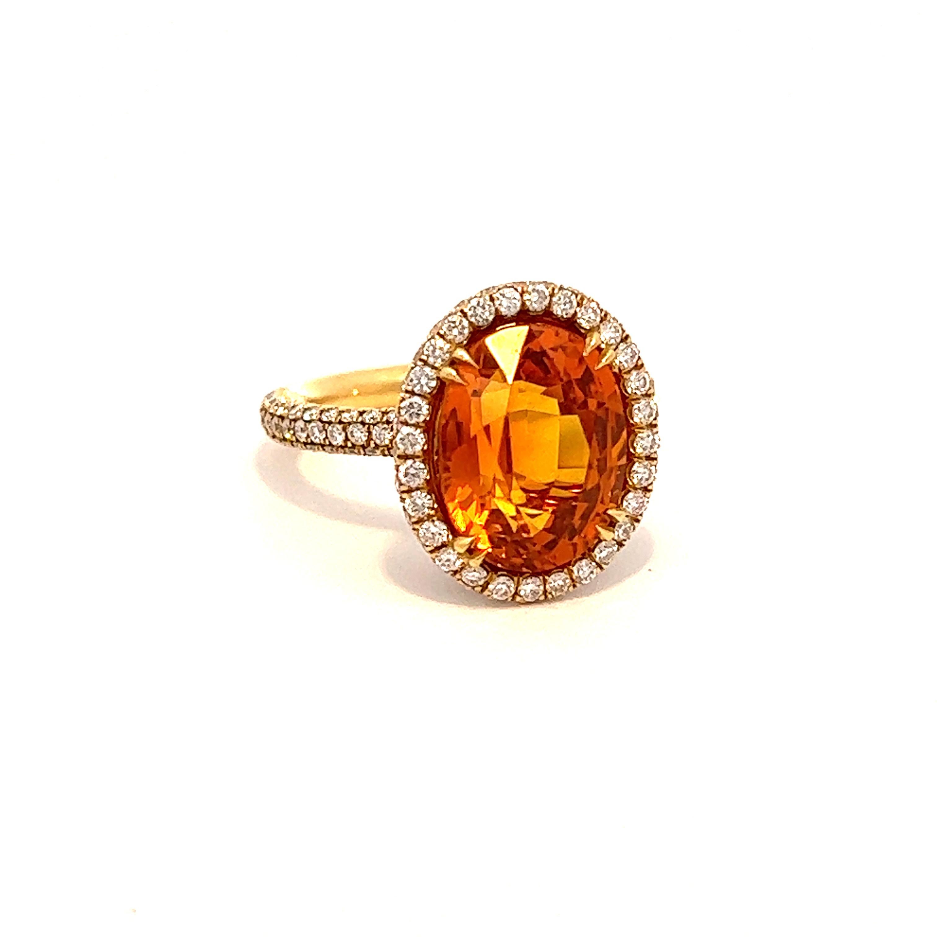 9.28 Total Carat Orange Sapphire and Diamond Halo Ladies Ring GIA In New Condition For Sale In New York, NY