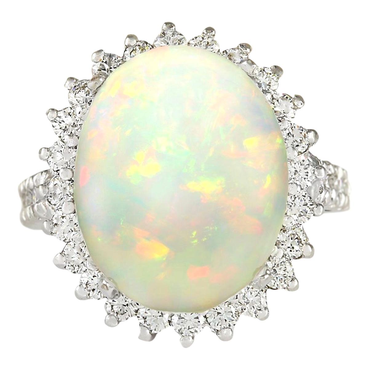 Bague en or blanc 14 carats avec opale naturelle et diamant  en vente