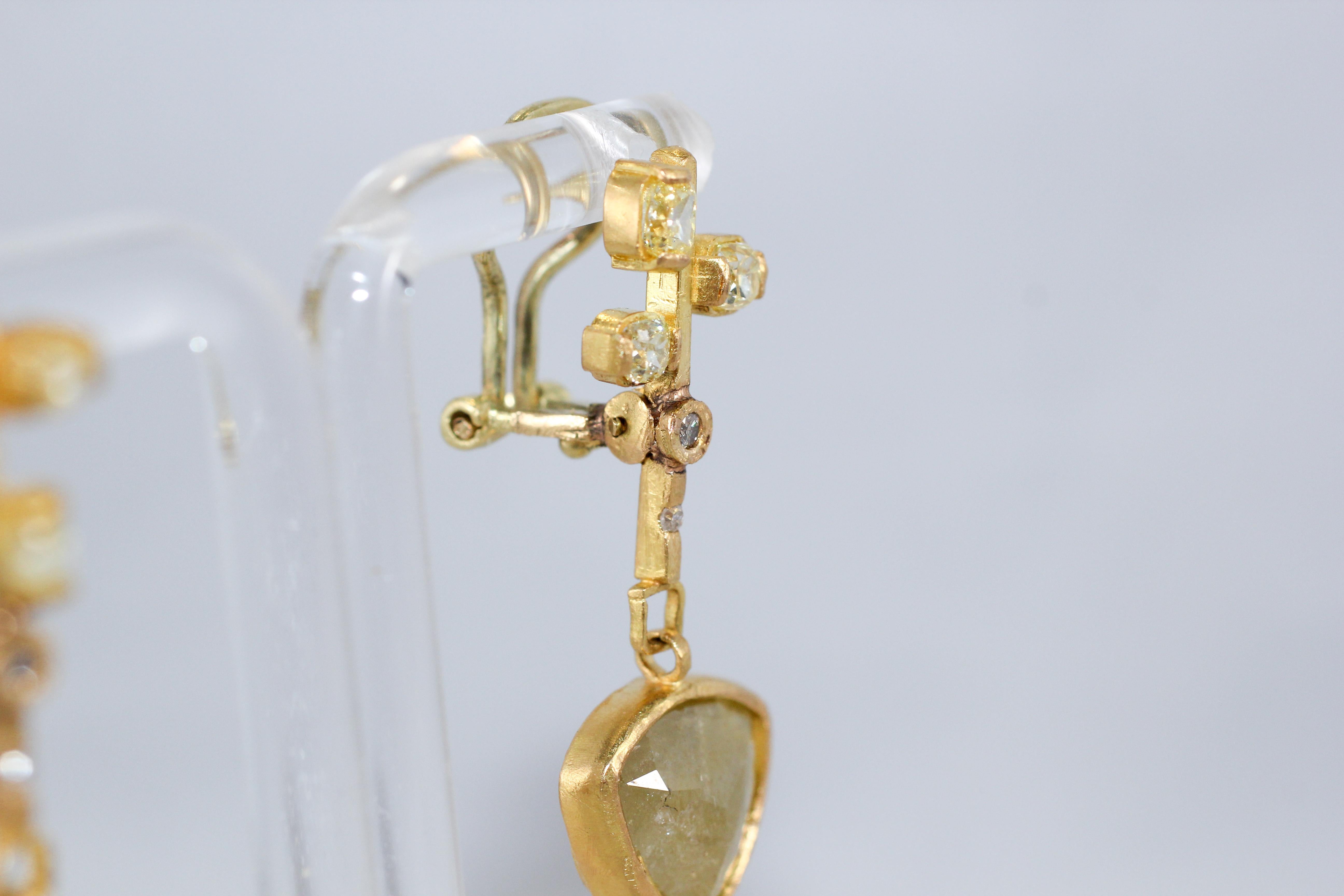 9.3 Carat Yellow Diamonds 21-22k Gold Chandelier Drop Earrings Wedding Jewelry For Sale 4