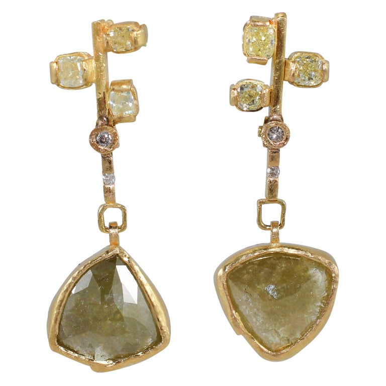 9.3 Carat Yellow Diamonds 21-22k Gold Chandelier Drop Earrings Wedding Jewelry For Sale