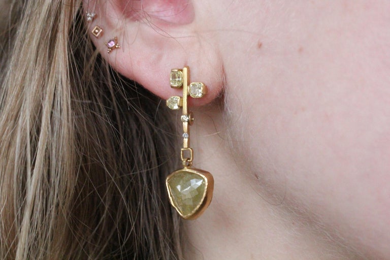 9.3 Carat Yellow Diamonds 21-22k Gold Chandelier Drop Earrings Wedding Jewelry For Sale 12