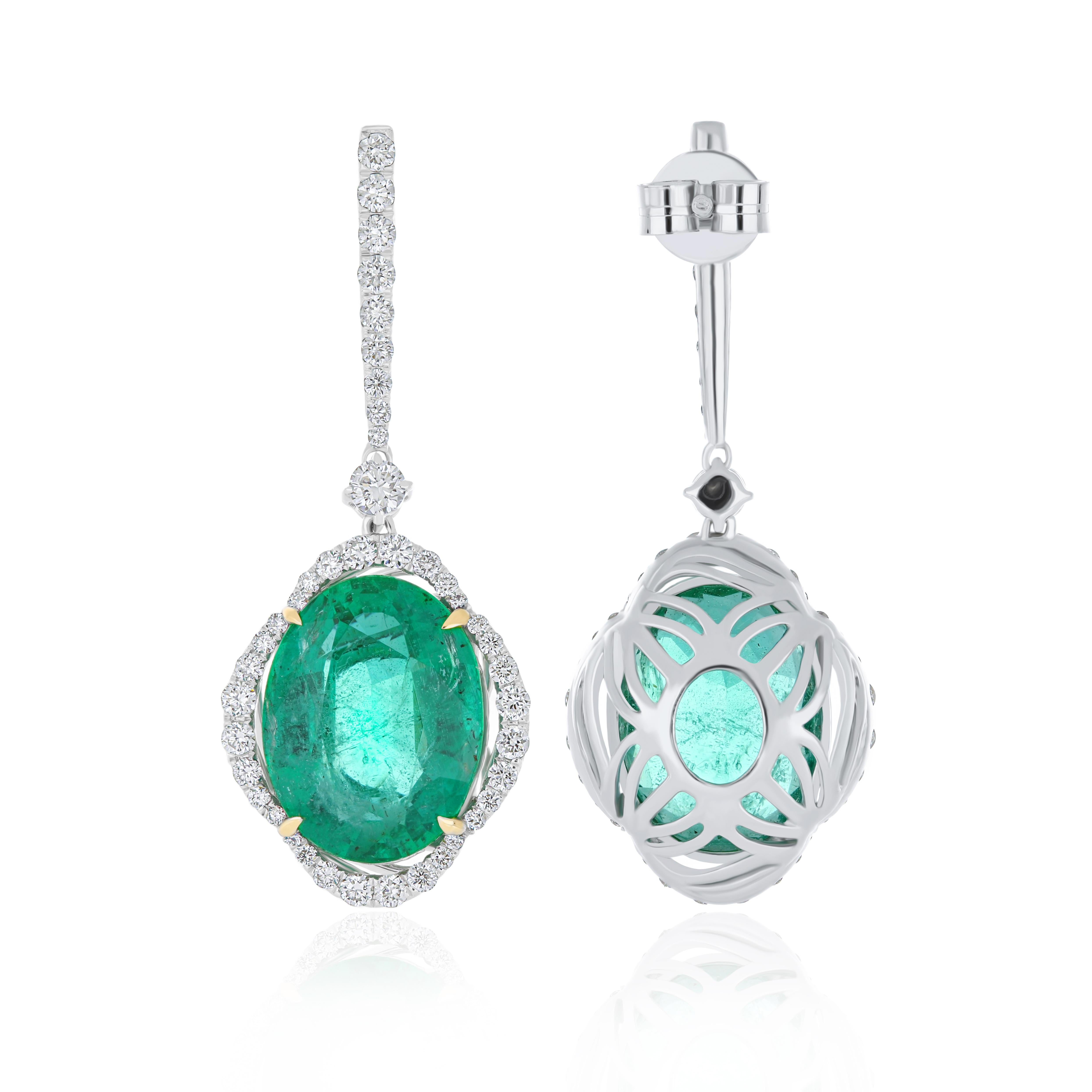 Oval Cut  Emeralds and Daimond Drop Earrings in 18 Karat White Gold Hand-Craft Earring For Sale