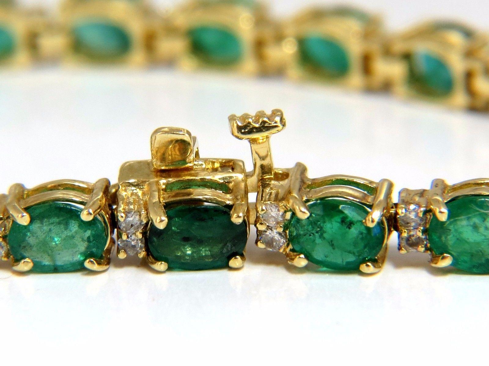 9.30 Carat Green Natural Emerald Diamonds Tennis Bracelet 14 karat G/VS In New Condition In New York, NY