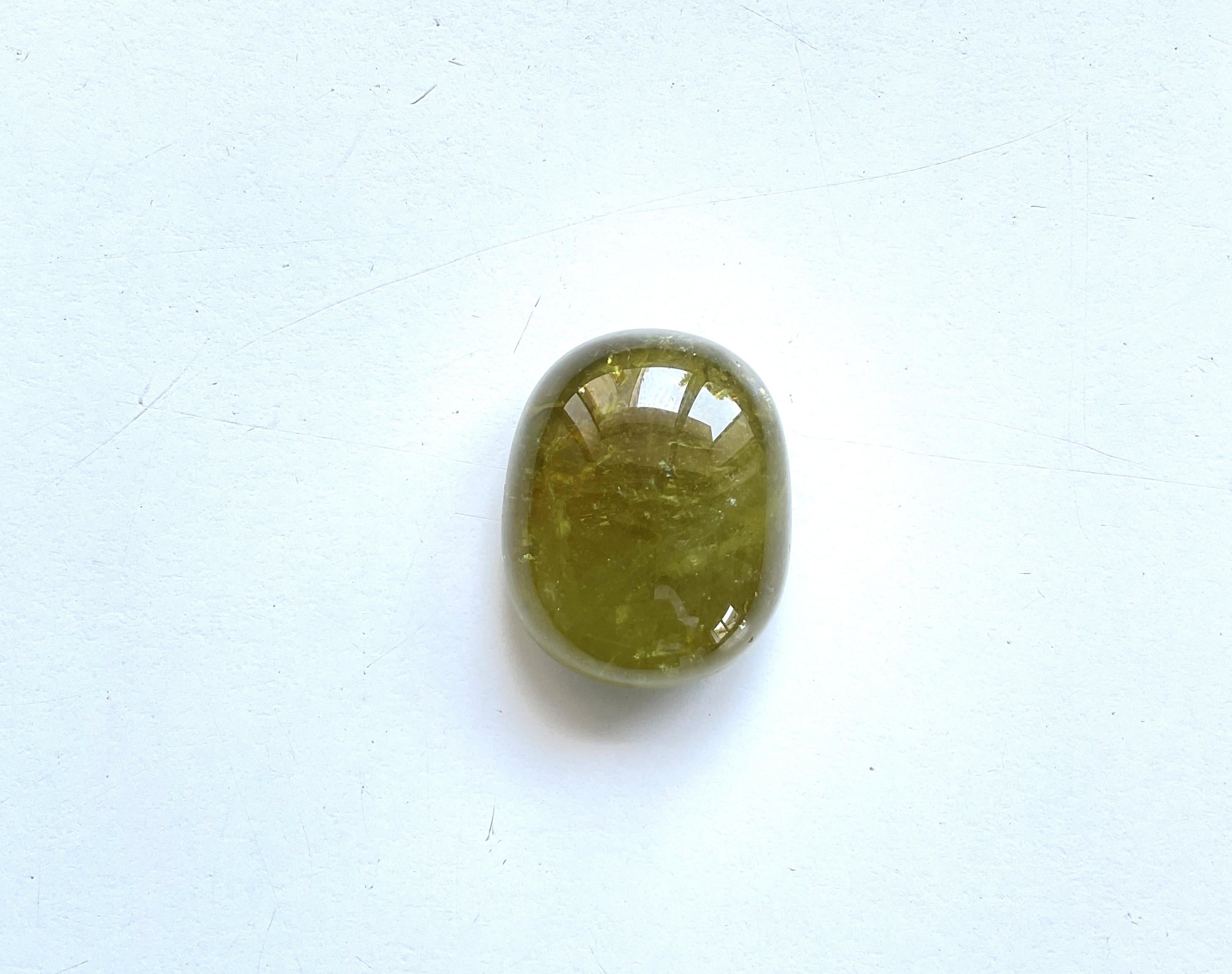 93.06 Carats Green Tourmaline Plain Tumbled Loose Gemstone Fine Jewelry Natural For Sale 2