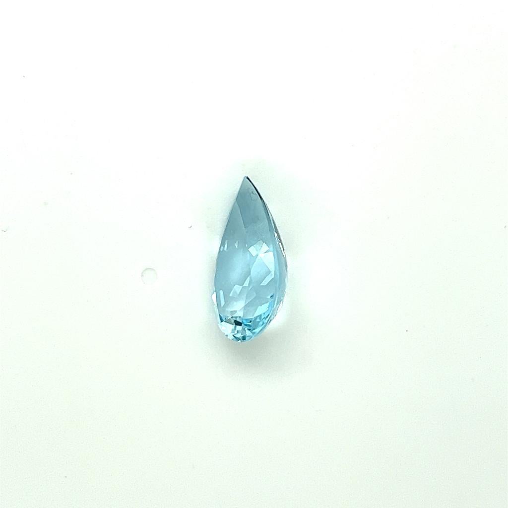 Taille poire 9.31 Ct. Aigue-marine naturelle en forme de poire pureté de l'œil pierres en vrac  en vente