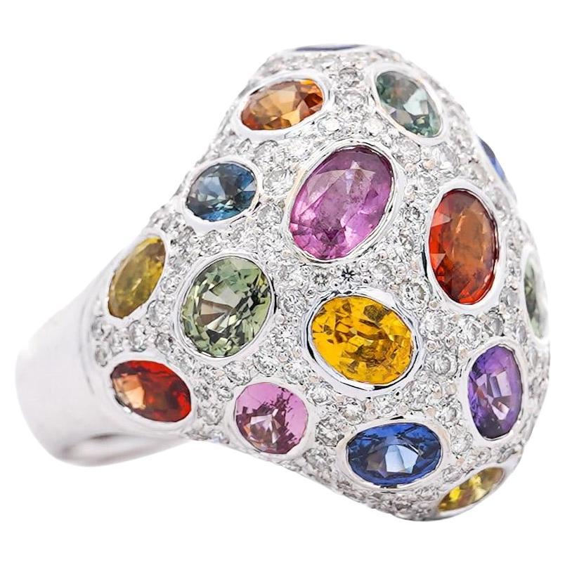 Bague grappe de saphirs de couleurs mixtes, améthystes, grenats et diamants 9,31 carats en vente