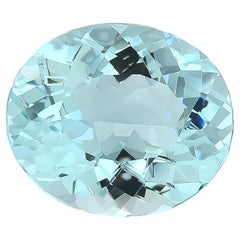 Gemstone Natural Aquamarine 9.32 carats light blue color earth mined Brazil