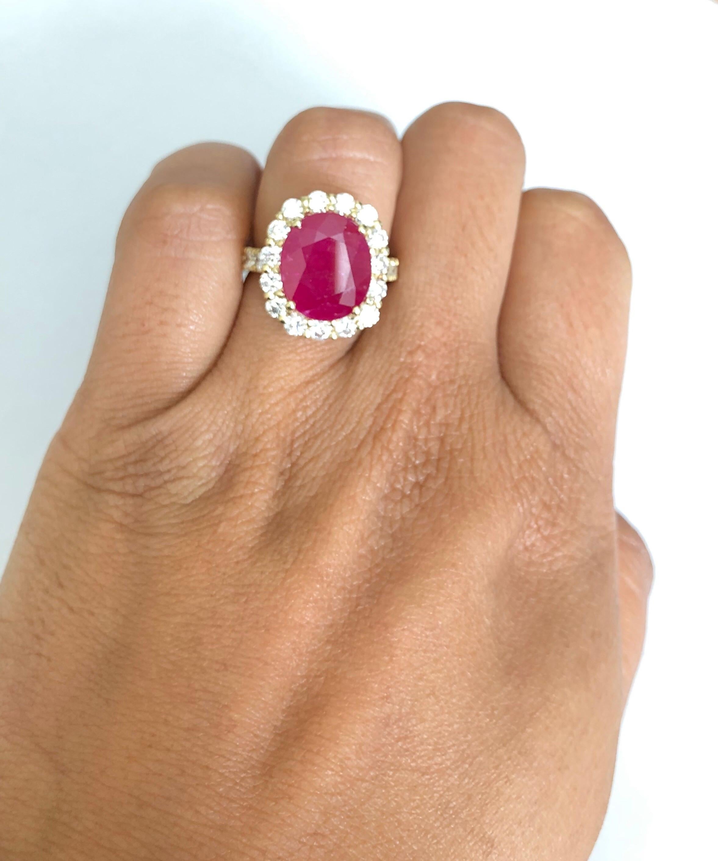9.33 Carat Ruby Diamond 18 Karat Yellow Gold Engagement Ring In New Condition In Los Angeles, CA