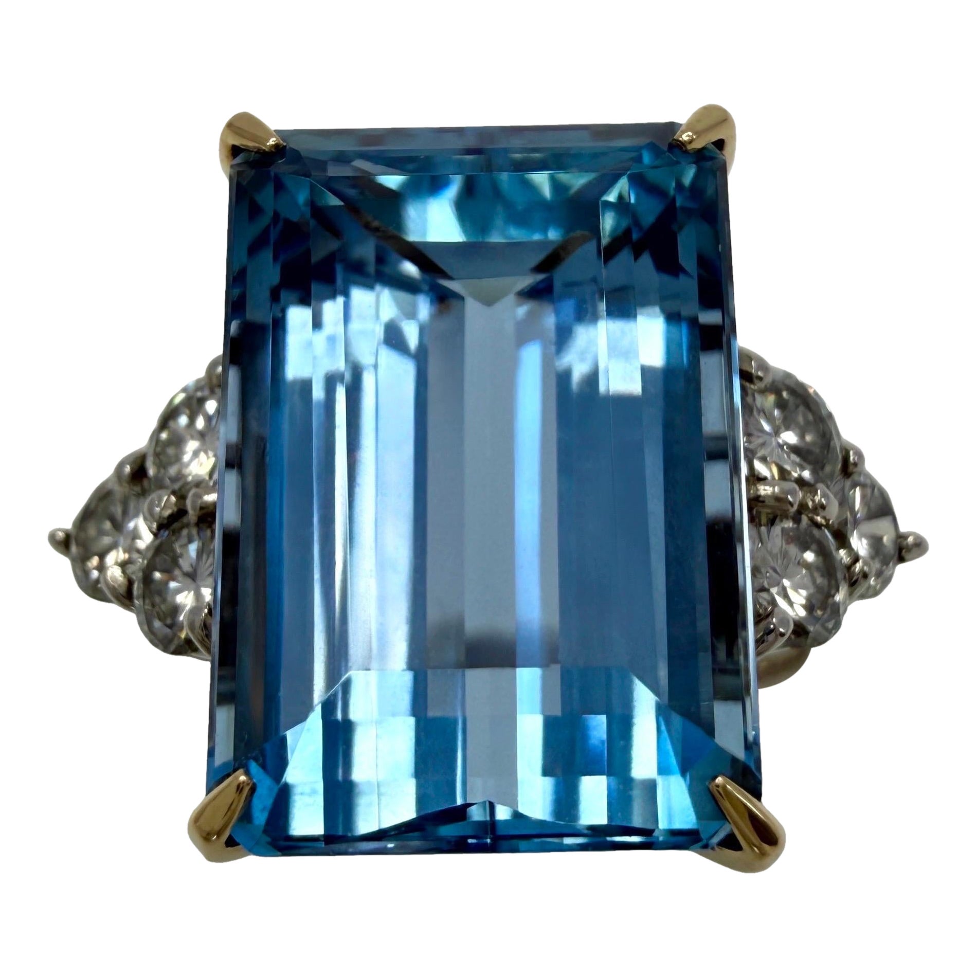 Platinring 9.34 Karat feiner Santa Maria Blauer Aquamarin im Smaragdschliff und Diamant im Angebot