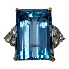 9.34ct Fine Santa Maria Blue Emerald Cut Aquamarine And Diamond Platinum Ring