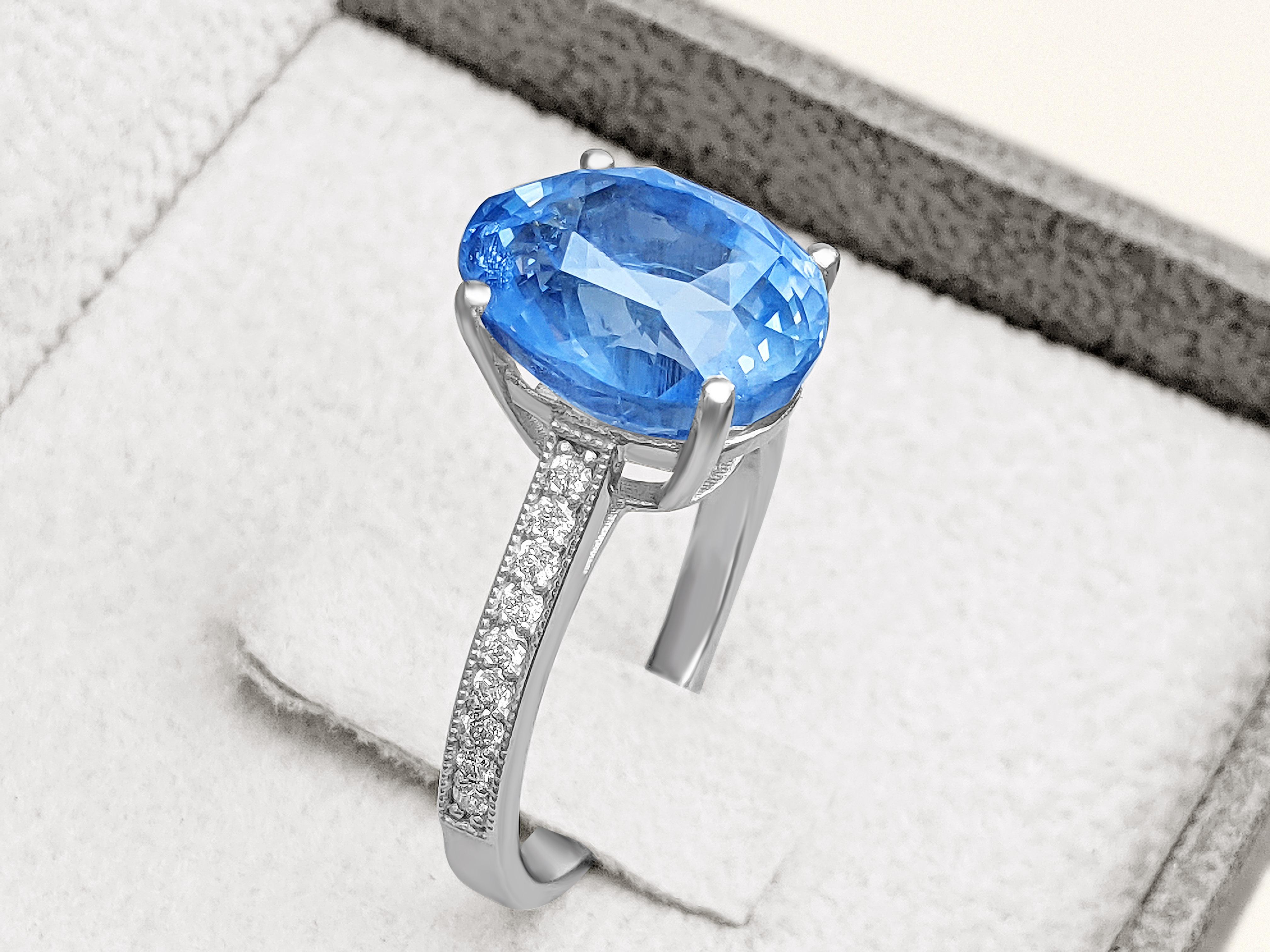 Women's 9.35 Carat Blue Sapphire and Diamonds Ring