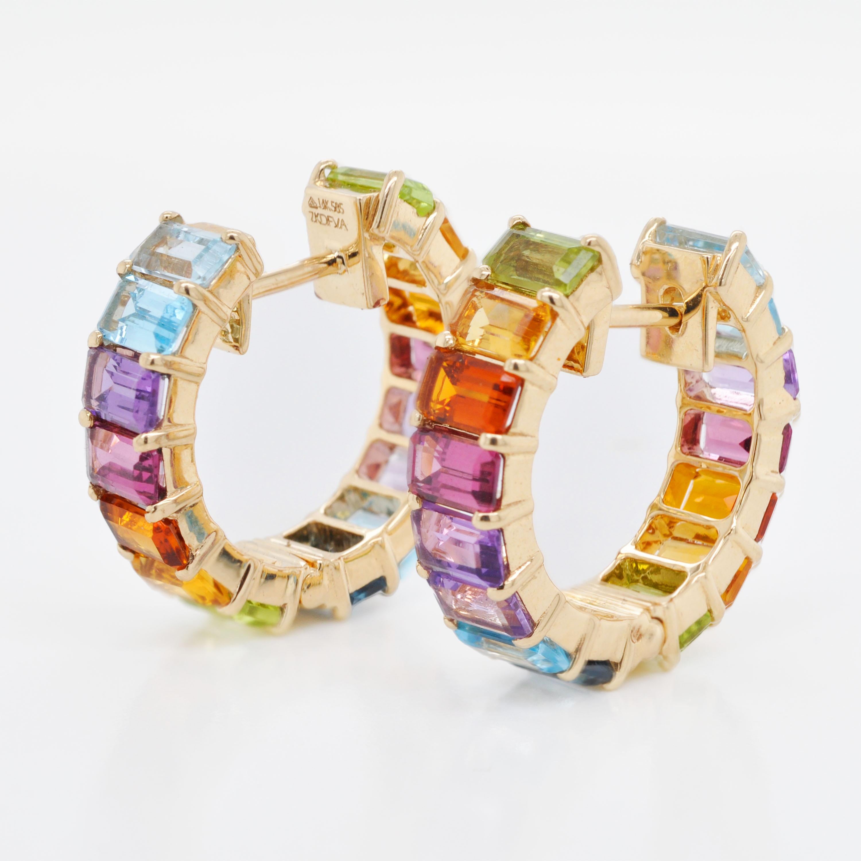 Pendientes de aro de oro octogonal con gemas multicolor arco iris de 9,35 quilates Corte octogonal en venta