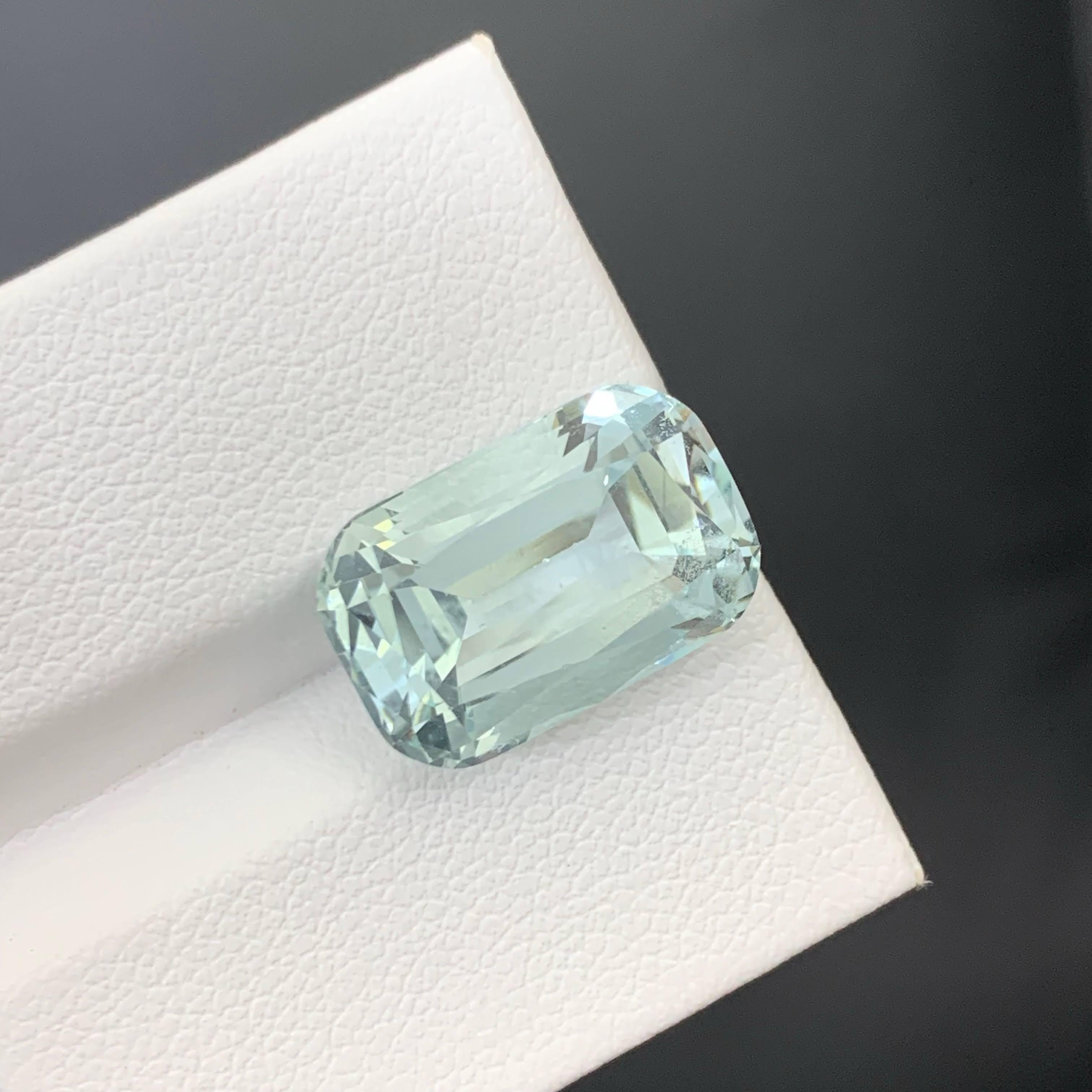 9.35 Karat Natürlicher loser hellblauer Aquamarin im Kissenschliff Pakistanischer Edelstein im Angebot 6