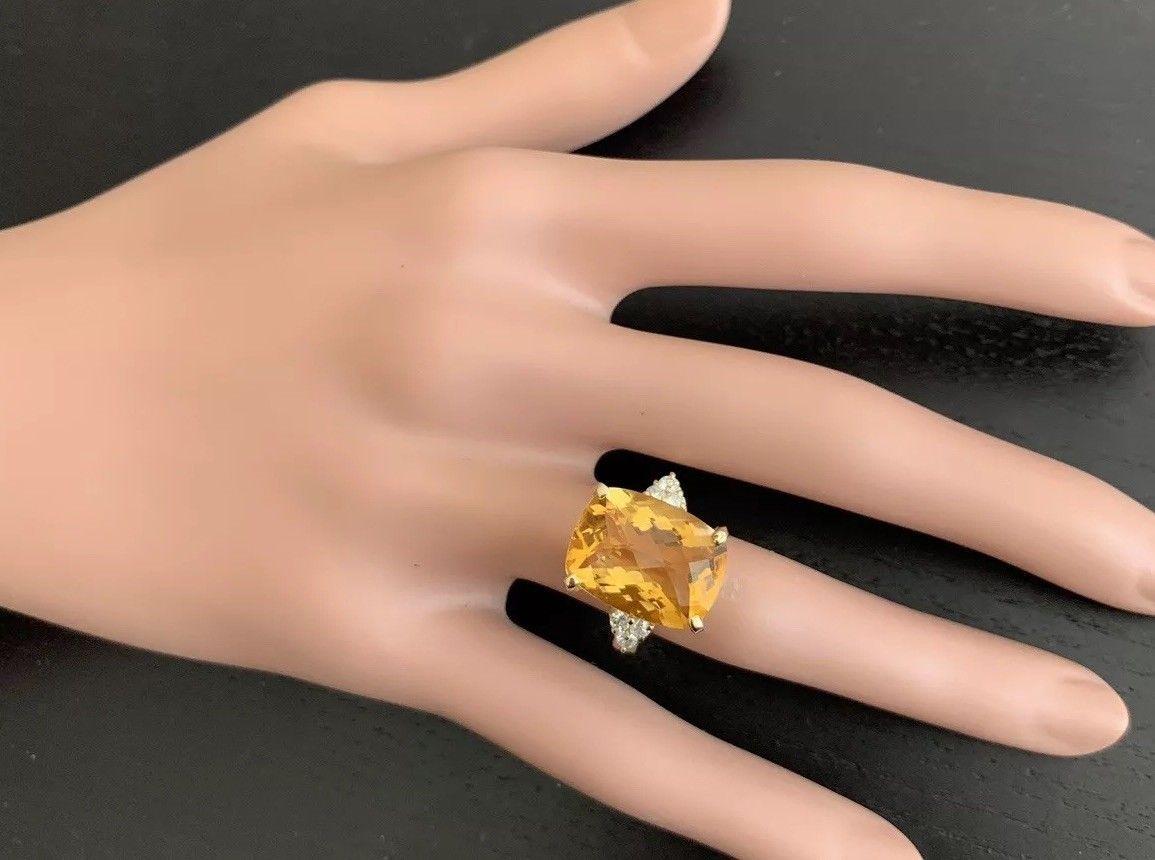 Women's 9.35 Ct Natural Very Nice Looking Citrine and Diamond 14K Solid Yellow Gold Ring For Sale