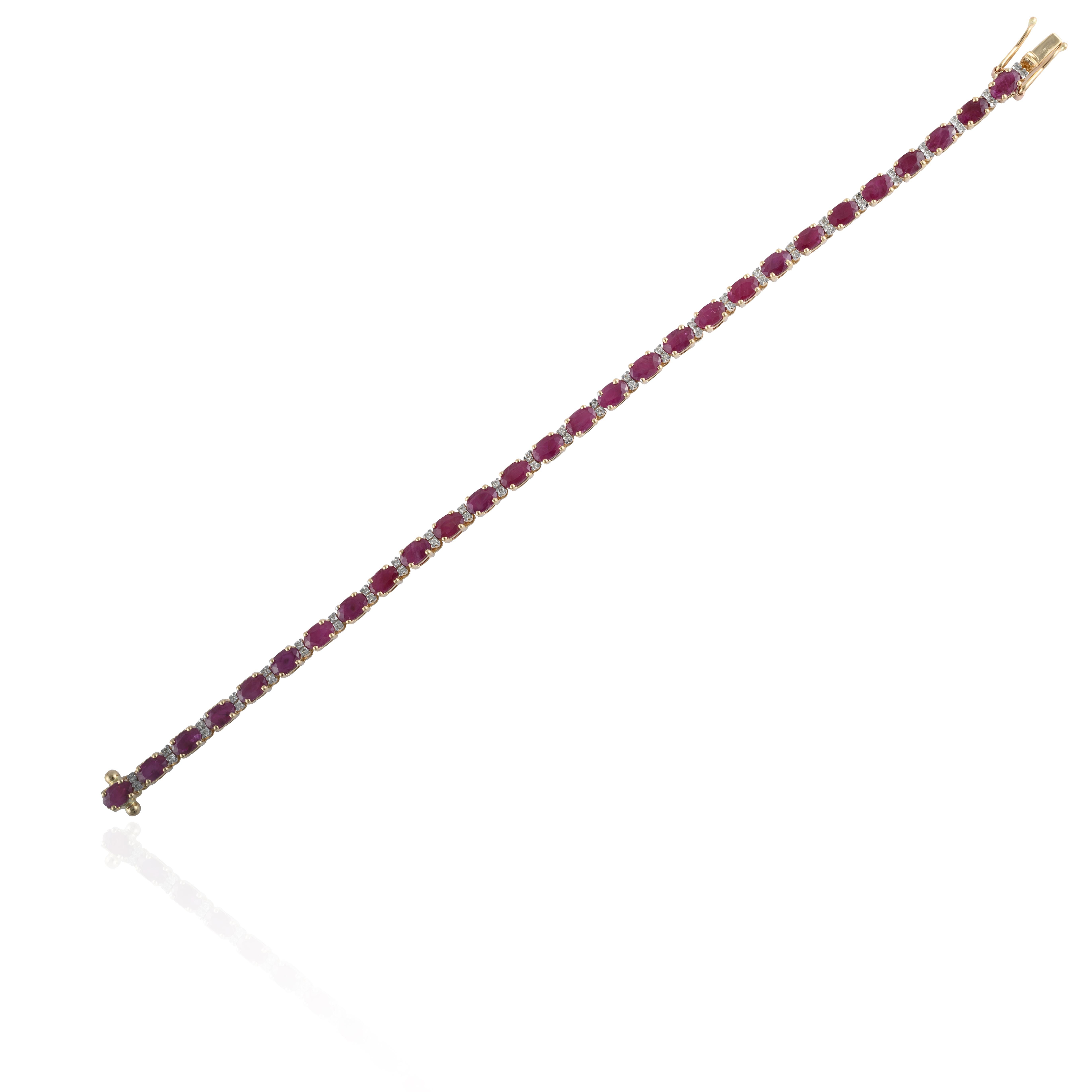9.36 Carat Genuine Ruby Diamond Tennis Bracelet in 14K Solid Yellow Gold In New Condition For Sale In Houston, TX