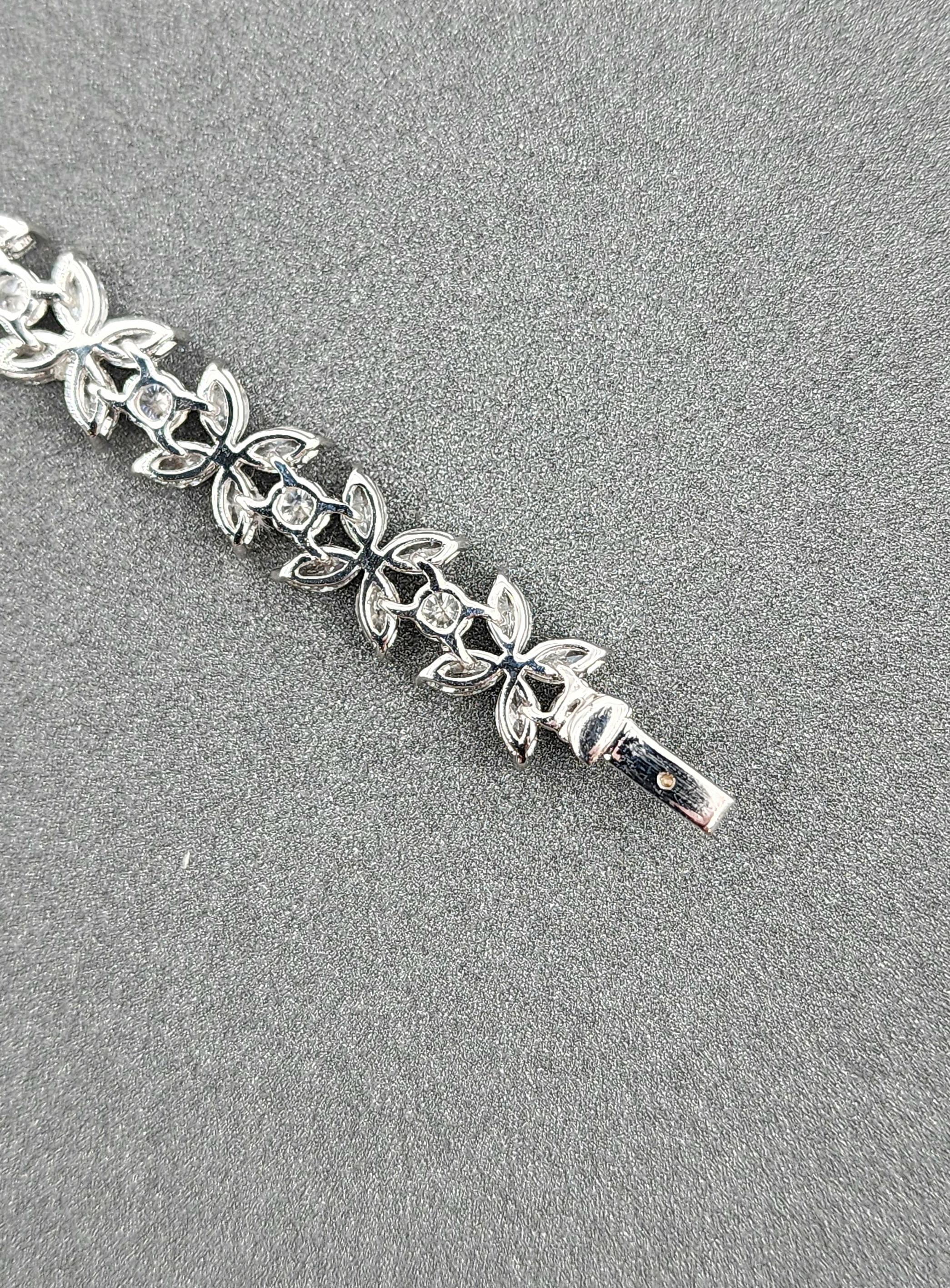 Bracelet tennis 9,36 ct Marquise et diamant rond en vente 1