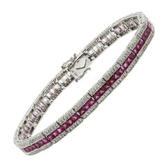 9.36 Natural Pink Sapphire and 1.56 Carat Diamonds 14 Karat White Gold Bracelet