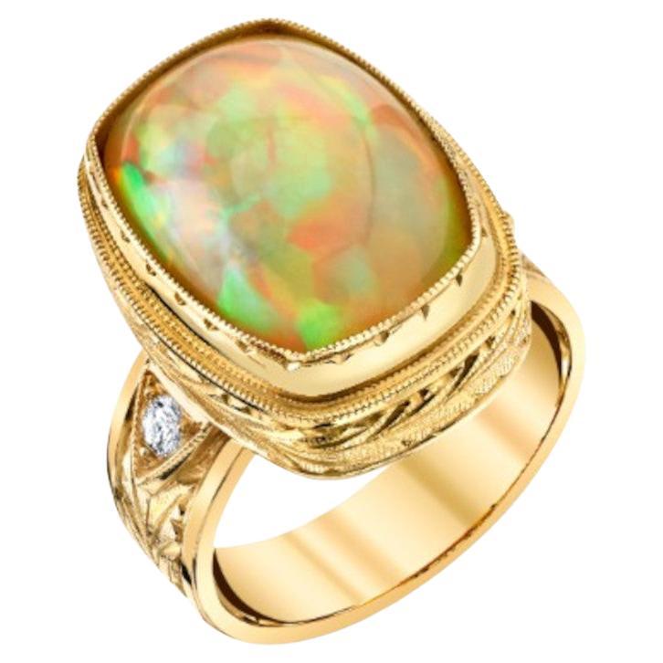 Handgefertigter Opal- und Diamantring aus 18 Karat Gelbgold. 9,37 Karat 