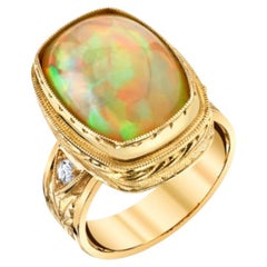 Opal and Diamond Handmade Band Ring in 18k Yellow Gold. 9.37 Carats 