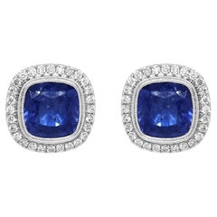 Boucles d'oreilles en or blanc 9.38 carats, saphirs et diamants blancs