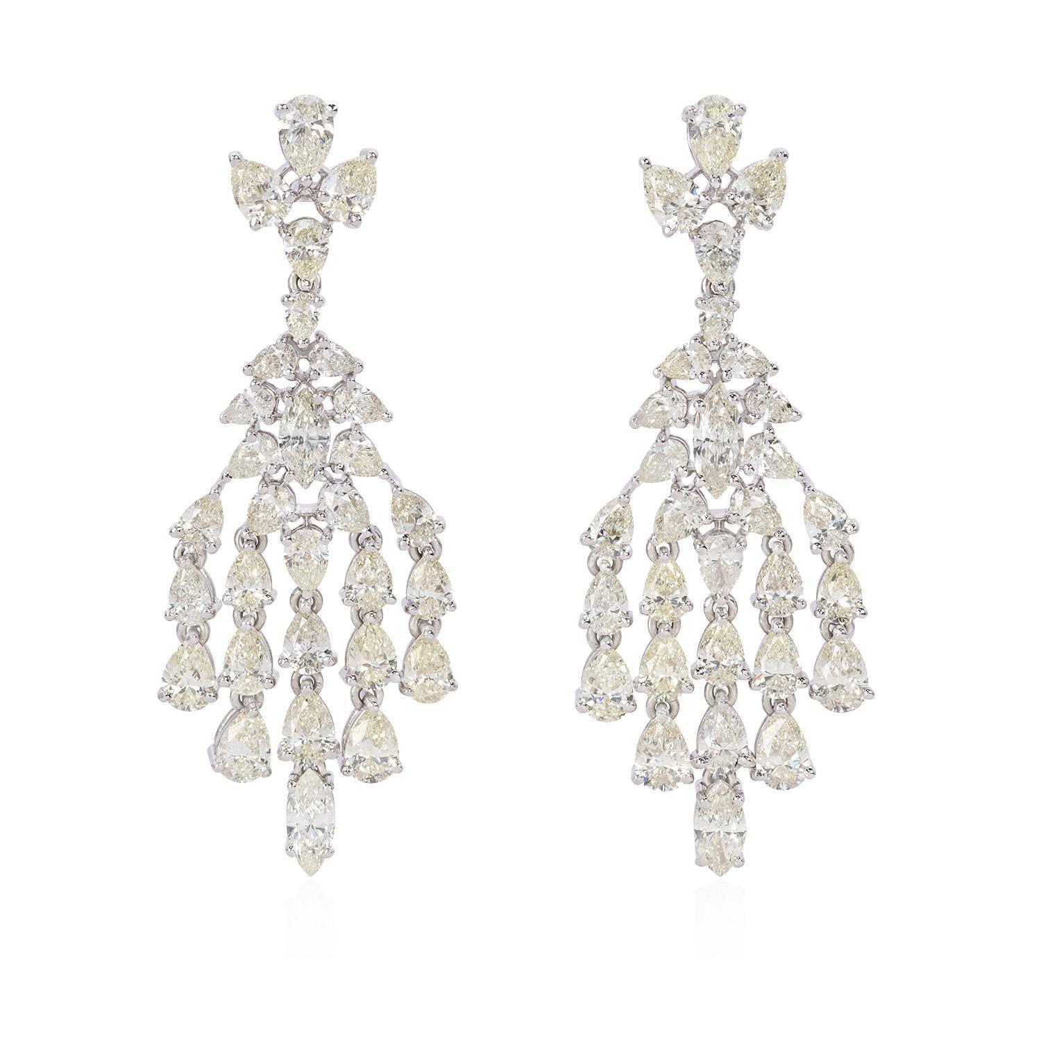 9.39 Carat Pear and Marquise Diamond Earrings in 18K White Gold For Sale 1