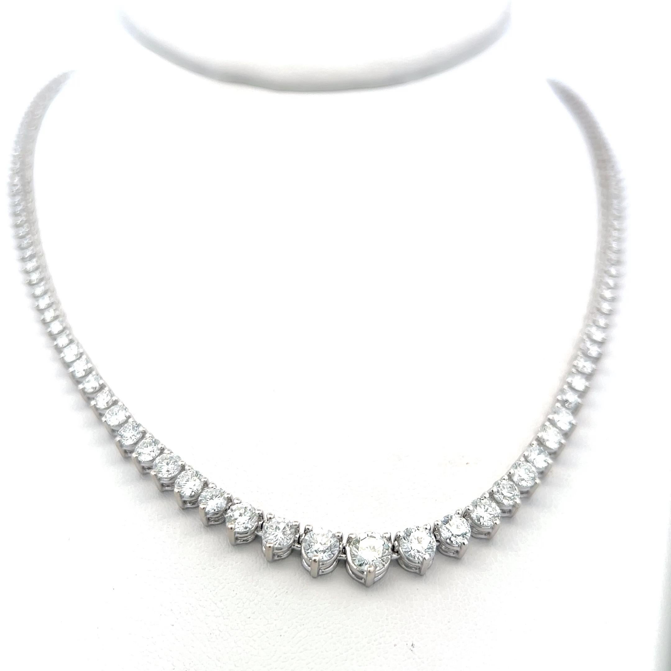 Women's 9.39 Carat Round Brilliant Diamond 14 Karat White Gold Riviera Necklace For Sale